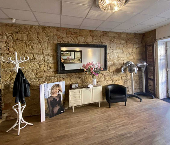 Saloon